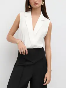 Women's Lapel Collar Fitted Shirt Top, Daily Commute Summer Sleeveless Blouse, Minimalist Plain Design, Perfect for Casual Wear
