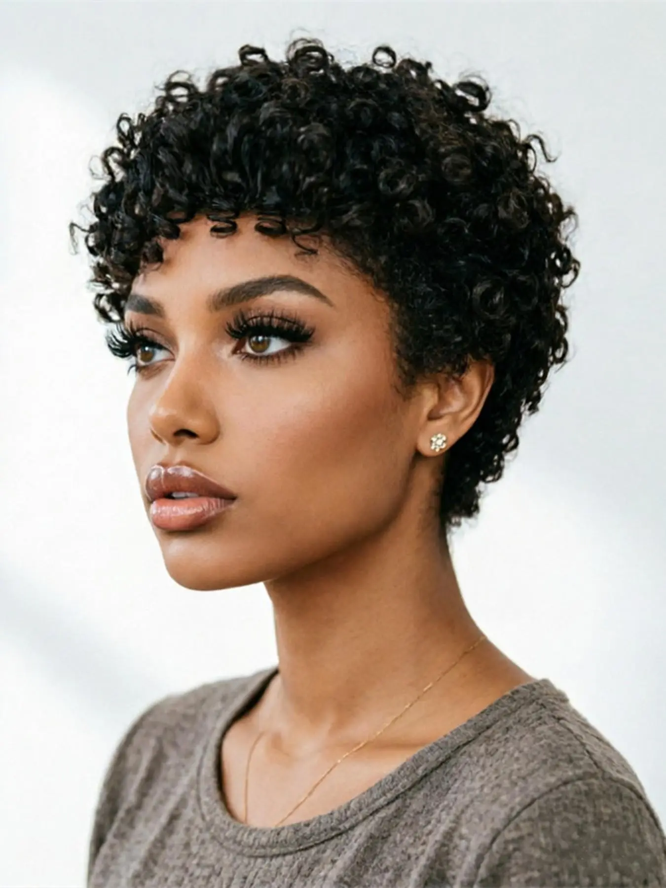 Pixie Cut Human Hair Wig, Short Kinky Curly Wig, Machine Made, Casual Style, for Women, Daily Party Cosplay Gift Use