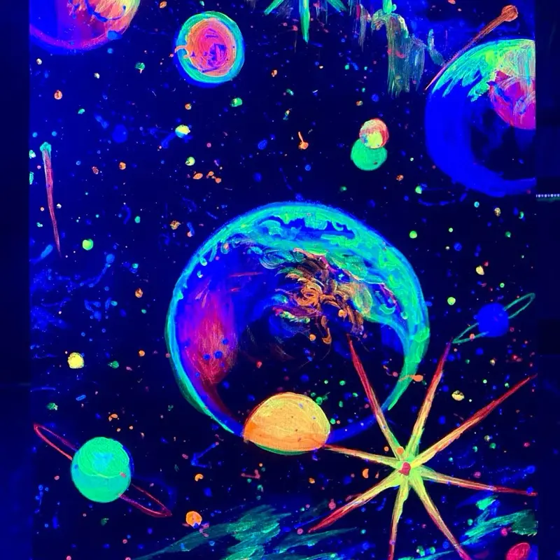Echo from Universe -UV light painting