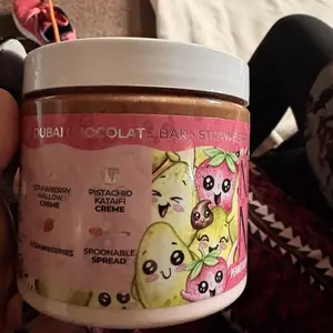 Strawberry Dubai Chocolate Bar Peanut Butter Treat