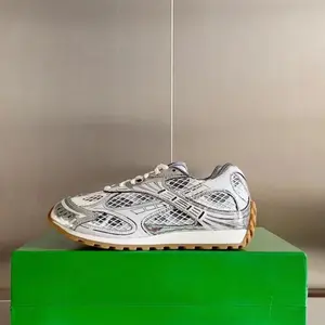 Flat lace-up shoes, women’s designer round-toe shoes, women’s outdoor walking and running shoes, 2025 casual shoes, casual sports shoes