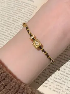 Women's Simple 18k Gold Plated Trendy Woven Bracelet, Daily Elegant Hand Chain, Geometric Pattern, All Seasons, Durable Material, Fashion Bracelets