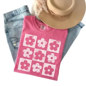 Comfort Colors® Checkered Flowers Shirt Retro Flowers T-Shirt Boho Floral TShirt Gift For Mom Spring T Shirt Trendy Floral Oversized Tee ELE