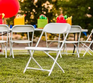 Commercial White Foldable Chairs 10-Pack Indoor Outdoor Stackable Seats for Bulk Use