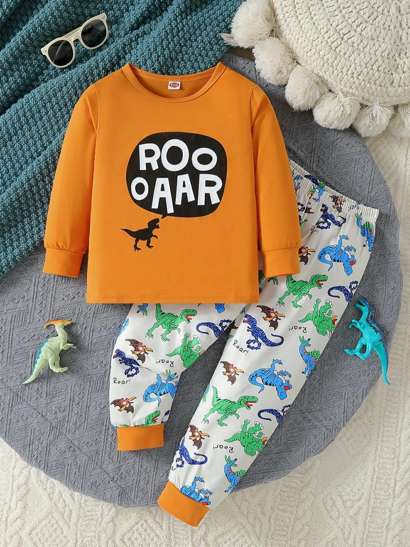 Toddler Boy's Dinosaur & Letter Print Two-Piece Set, Casual Round Neck Long Sleeve Top & Random Printed Elastic Waist Trousers 2 Piece Set for Spring