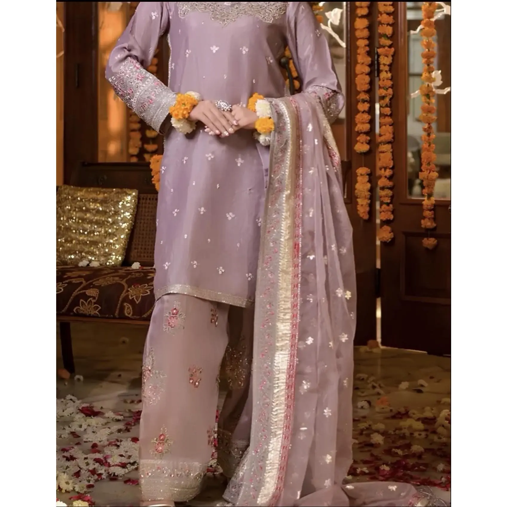Women's Pret Rafia Khas AL-2441 Mauve Embroidered Shirt with Farshi Premium Grip Fabric Elegant Dupatta Wedding Outfit