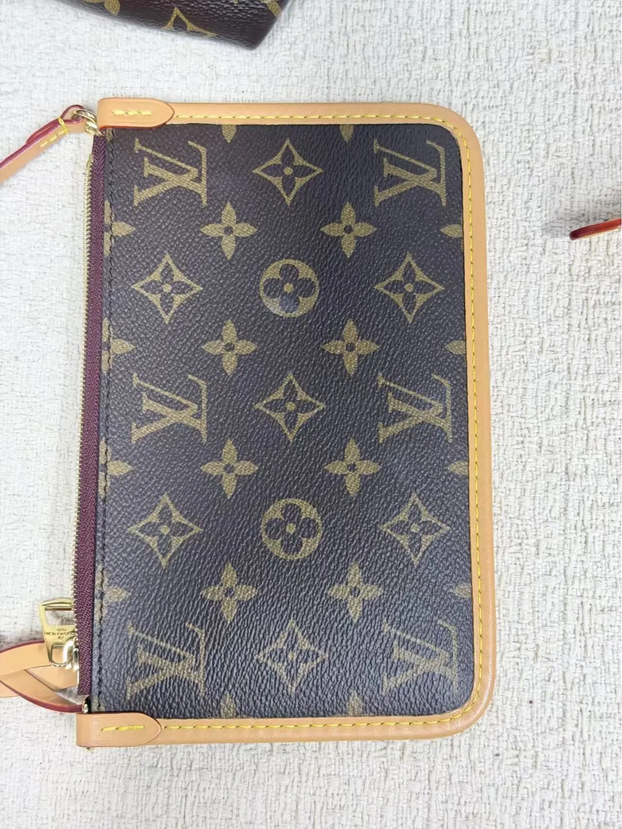 Pre-owned Louis Vuitton Preloved LV carryall Trumpet