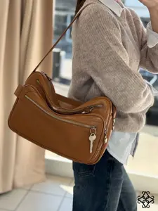 Siena Classic Genuine Leather Bag. Made in Italy