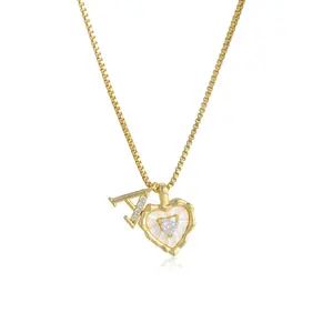 A–Z 26 Letter Heart Necklace for Women, Copper Gold CZ Micro Inlay Initial Pendant Necklace, Hip Hop Stainless Steel Chain Jewelry, Adjustable DIY Alphabet Necklace, Personalized Couple Gift Birthday Anniversary Valentine Jewelry