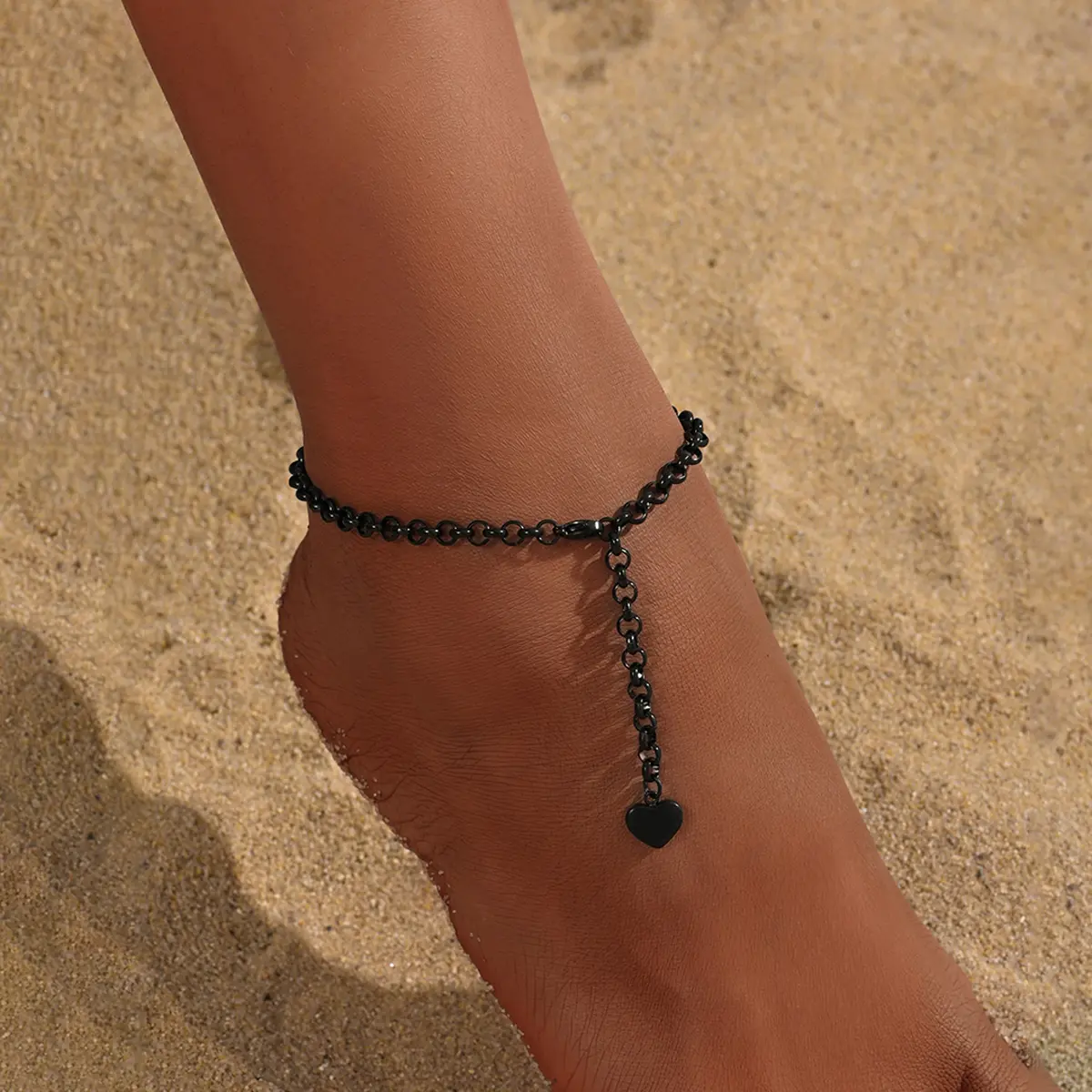 Women's Dark Gothic Heart-Shaped Stainless Steel Chain Anklet, Anklets for Women Ideal for Daily Wear, Parties & Beach Music Festival Outfits