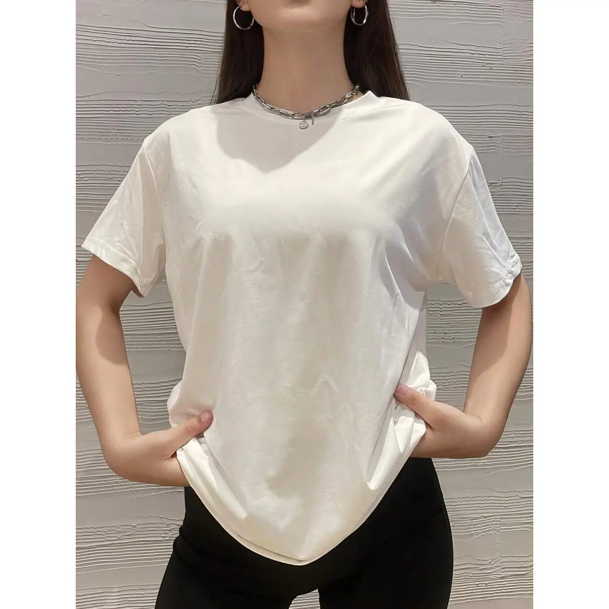 Oversized Cotton T-Shirt for Women, Casual Solid Round Neck Style, Breathable Lightweight Short Sleeve Top, Plus Size Available, Tops, Fabric, Shirts For Women, Graphic, Basic, Shortsleeve, Women's Tops