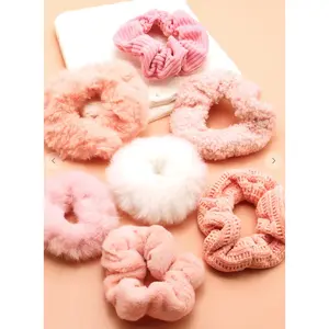 GIFT | Set of 7 Luxury Scrunchies
