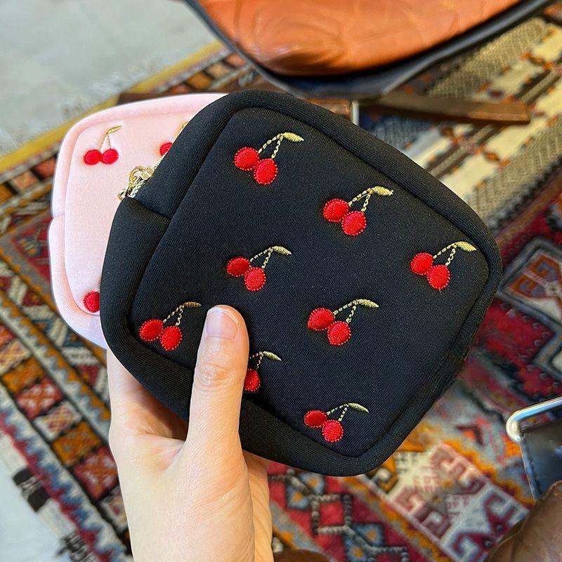 Cherry Pattern Storage Bag, 1 Count Portable Multifunctional Napkin Pouch Bag, Jewelry & Skincare Product Organizer, Cosmetic Bag for Home, Office, and Travel