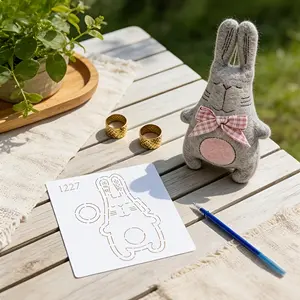 Bunny Patchwork Template | Includes 2 sewing cones, 1 vanishing pen, sewing tool set, positioning template, cream color