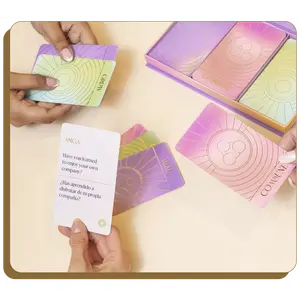 AMIGAS CIRCLE CONVERSATION CARDS