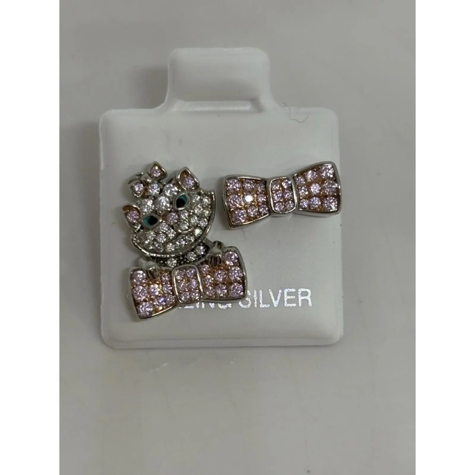 Kitten Stud Earring with Pink and Clear Rhinestones, Silver Color, Fashionable Design, Perfect for Everyday Wear