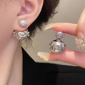 Niche Design Luxury Fashion Cross Bead Stud Earrings for Women