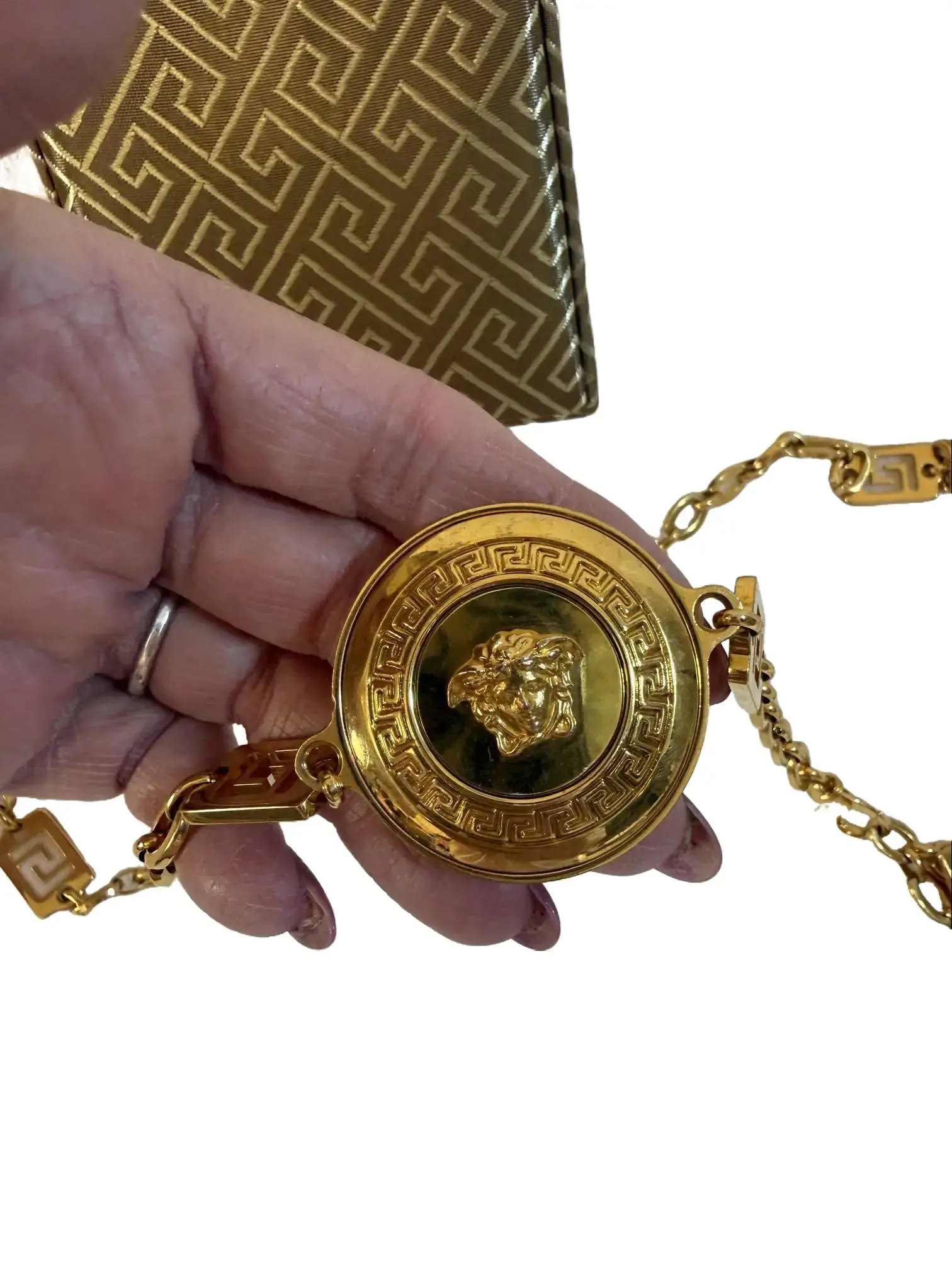 Pre-owned Versace Medusa Link Chain Gold Plated Belt Gorgeous