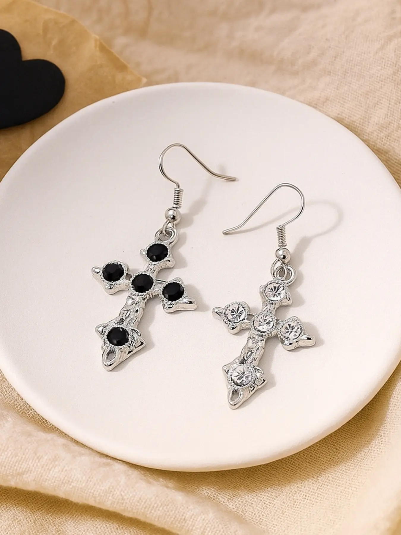 Gothic Style Silver Color Cross Dangle Earrings with Crystal Decorations, High-Quality Craftsmanship Perfect Gift for Gothic Fashion Lovers