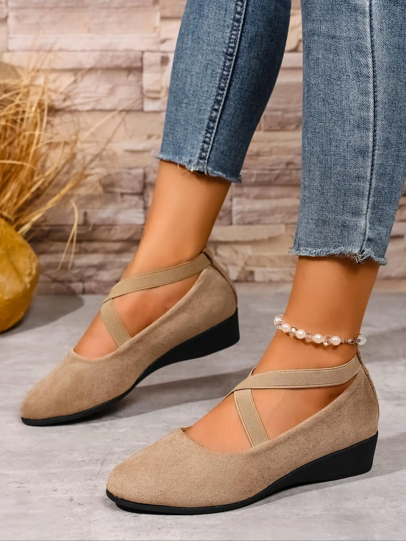 Lightweight Breathable Work Shoes for Women, Soft Rubber Sole Casual Sneakers, Elegant Fashion Design, Slip-On Lazy Shoes, Low Heel Loafers, Flats, Walking Shoes