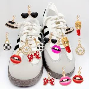 8 Piece Sports Shoe Laces Decorations, Cute Sporty Shoelace Accessories, Fashionable Women's Footwear Ornaments, Keychain Car Hanging Gift