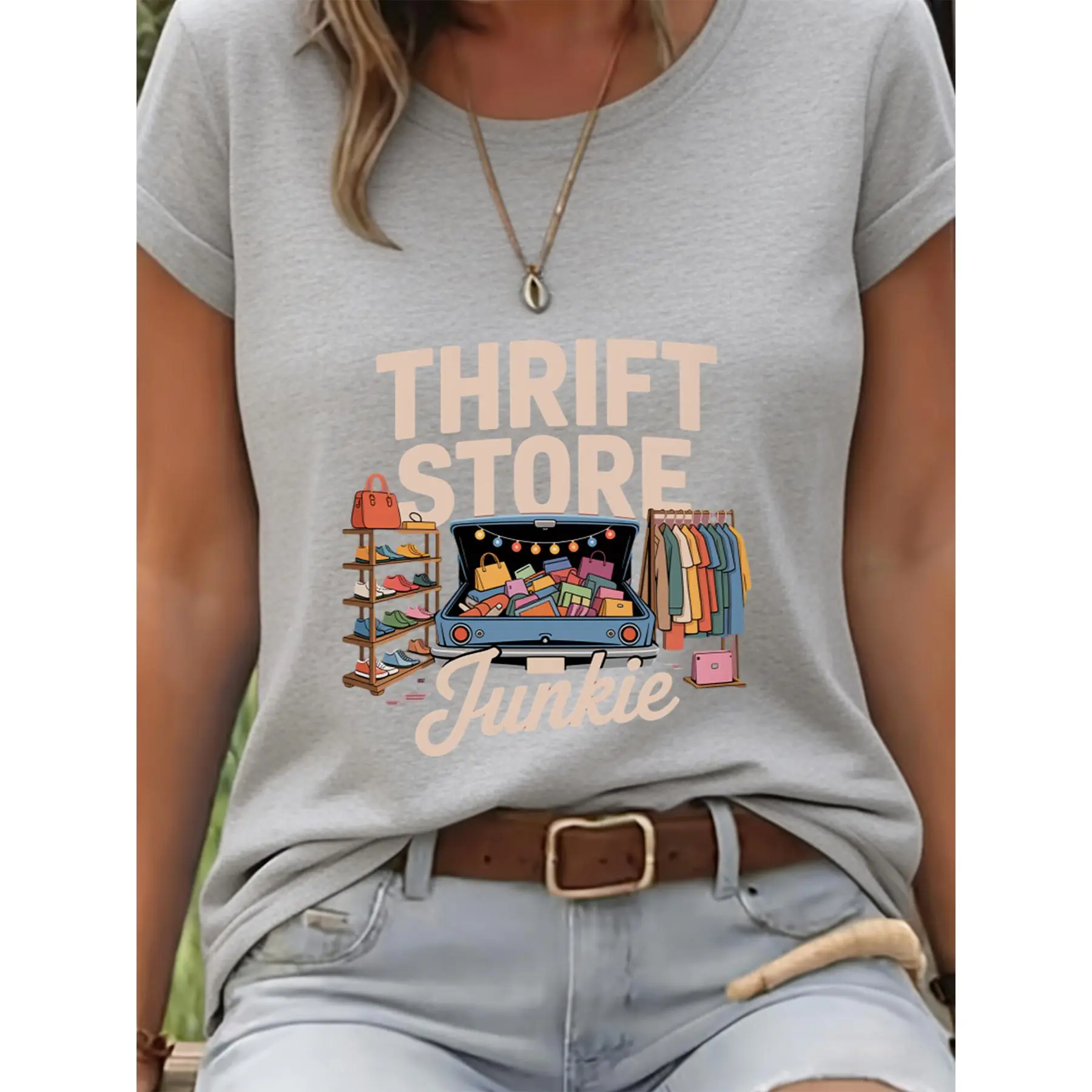 GGOR Vintage Thrift Store T-Shirt - A Casual Crew Neck Shirt for Vintage Lovers Suitable for Flea Market Outfits And Casual Attire Made of Machine Washable Comfortable Stretch Fabric 1 Three-Color Women'S Clothing