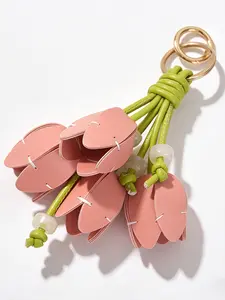 Unique Handmade Tulip Bouquet Keychain PU Leather Tulip Flower Keychain Tulip Keyring,Tulips Pendant Bag Car Key Ring,Aesthetic Tulip Floral Bag Charm Keyring Flower Bag Appender for Handbags/Purse Bag Decoration Accessories Gift for Mother's/Teacher's D