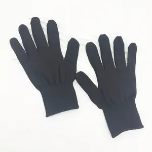 Heat Resistant Gloves for Hair Styling Tools, Protects Hands During Curling & Straightening Processes, Essential Accessory for Salon Use, Haircare