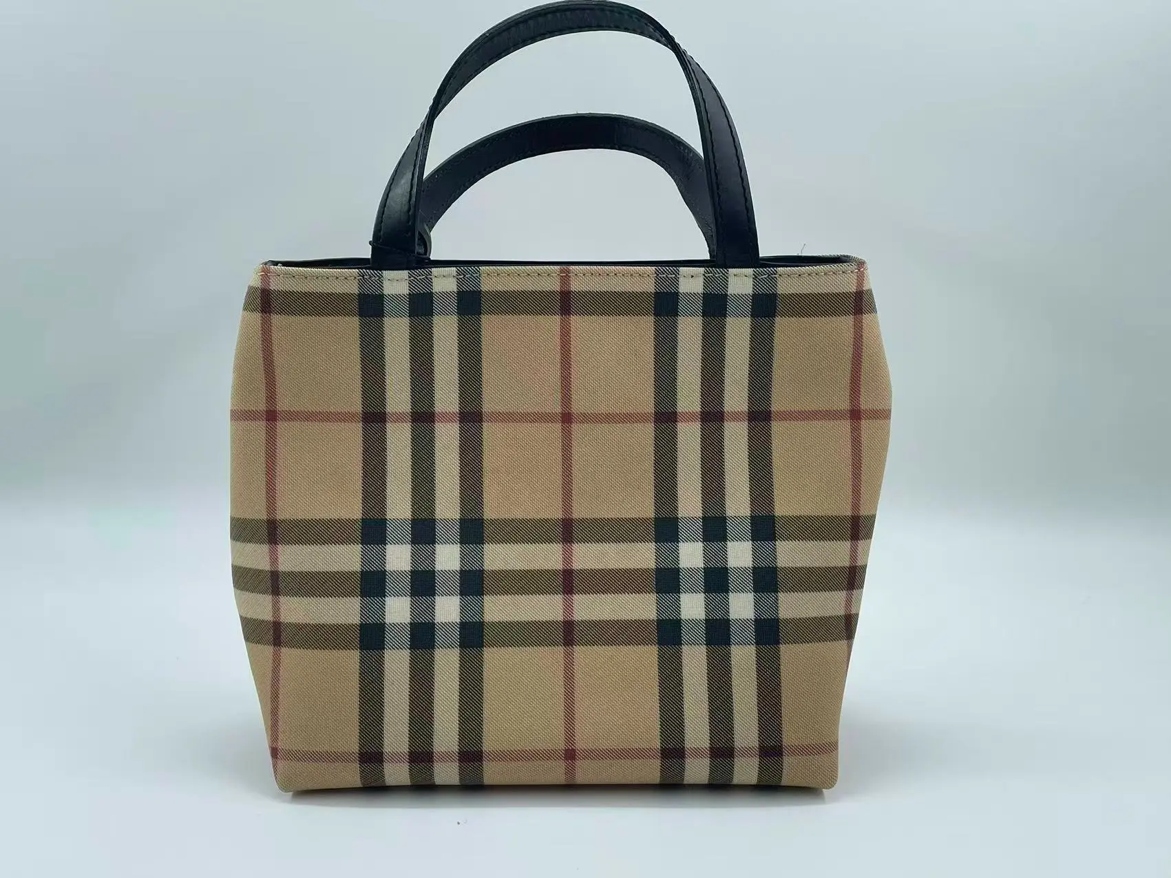 Pre-owned BURBERRY leather Clutches & Wristlets Nova Check Mini Tote Bag with Black Handles