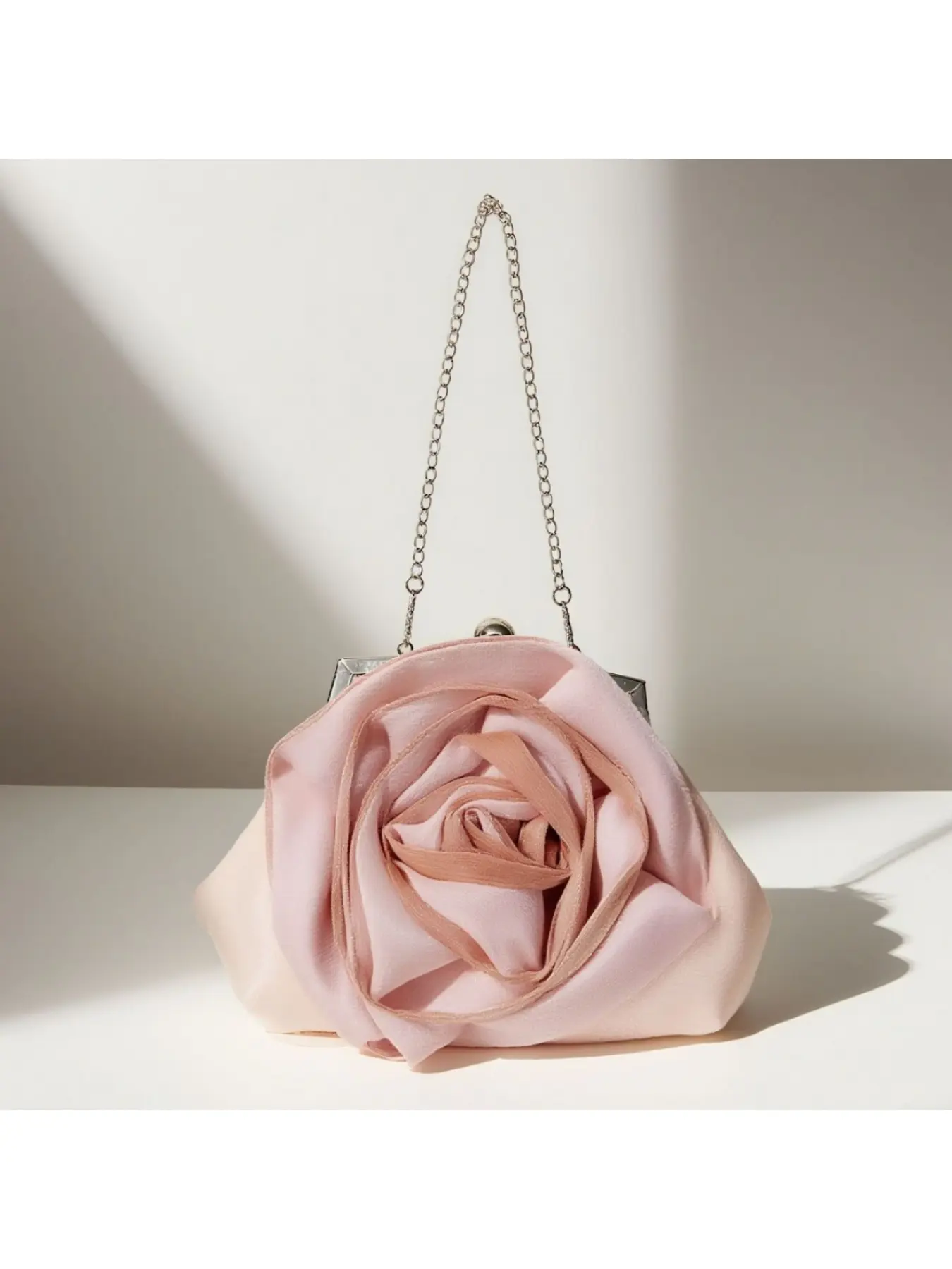 2026 Summer Collection Cloud Flower Rose Floral Clutch Bag for Women, Open Round Wedding Party Evening Bag