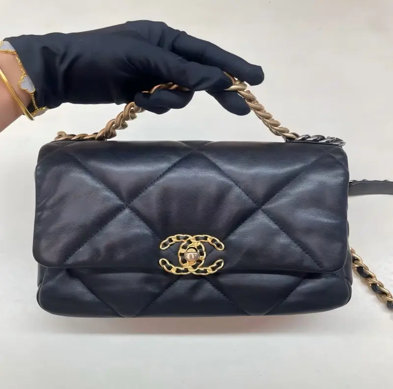 ‮ LENAHC  ‬Black Soft Lambskin Oversized Quilt Flap Purse Chunky Two Tone Metal Chain Crossbody Daily Fashion Bag
