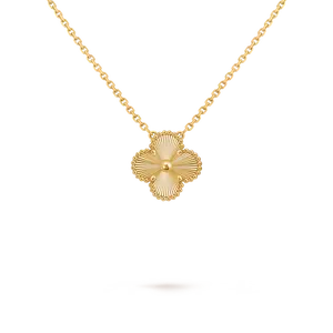 14k Gold Single Motif Clover Necklace