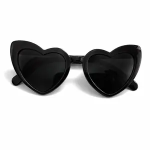 Heart Shapes Glasses - Black