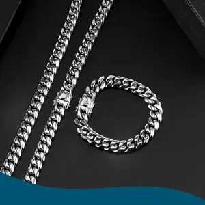 Mens Miami Cuban Link Chain Necklace 10mm Stainless Steel Curb Necklace with Design Buckle Chain Choker Necklace Bracelets7.5"-30"