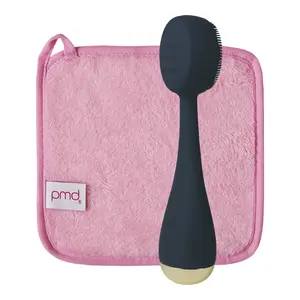 PMD Beauty PMD Clean Smart Facial Silicone Cleansing Brush - Electric Sonic Glow Massager for All Skin Types, Anti-Aging & Deep Cleansing, Dermaroller Alternative, Waterproof & Gentle