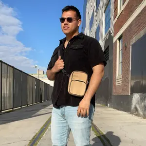 The Shoulder Bag | Sand Beige | Limited Edition Bag with a Red Interior | 1 of 200