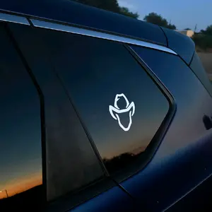 La Mamalona Cowboy Hat Decal Western Sticker for Trucks & Cars Oracal 651 Material Rugged Design Easy Application Car Accessories