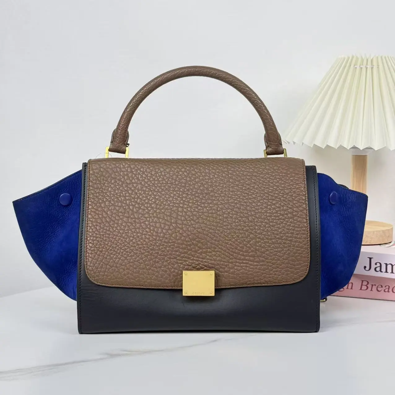 Pre-owned Celine Calfskin Suede Trapeze Small