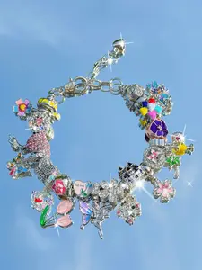 Vintage Flower Charm Bracelet, Cherry Blossom Bracelet, Tulip Flower Bracelet, Vintage Butterfly Bracelet, Vacation Style Bracelet