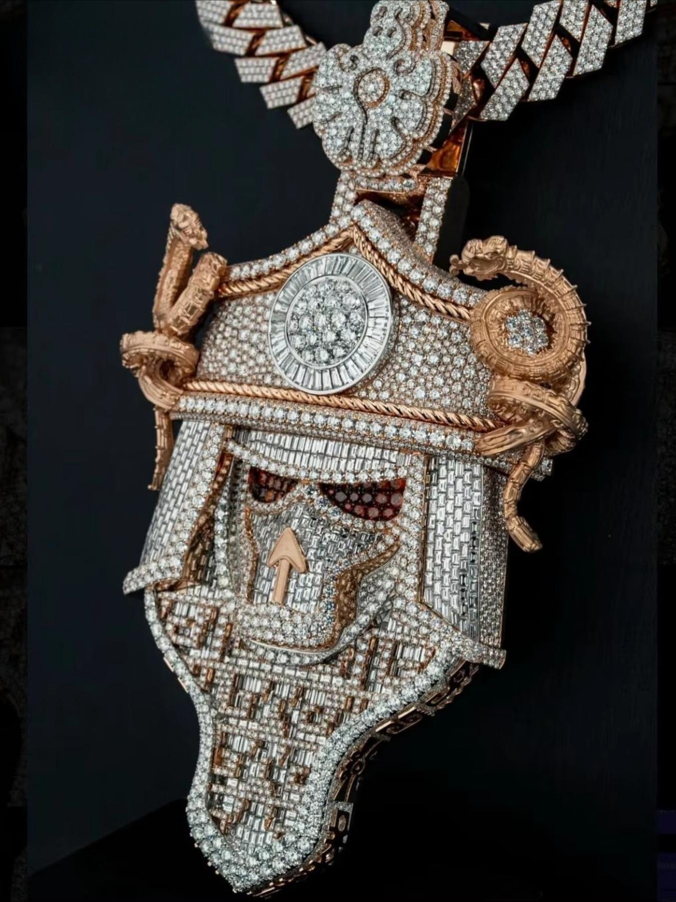 Custom Pendant Samurai Sword Anime Character Pendant - Mixed Long Stick Bread and Round VVS Lab Diamond Hip Hop Pendant Luxury High-End Pendant, Father's Day Valentine's Day Anniversary Gift