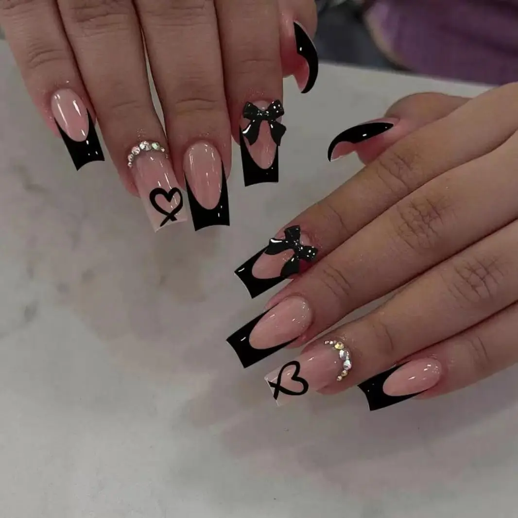 Medium Press on Nails Coffin - Black French Tip Fake Nails with Bow Charms Design - Heart False Nails Press ons - for Women 24 Pcs