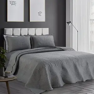 HOMBYS Oversized King Bedspreads 128x128, 3 Pieces Quilt Set, Lightweight, Soft & Extra Oversized Coverlet Bedding Set for All Seasons, Grey Patchwork