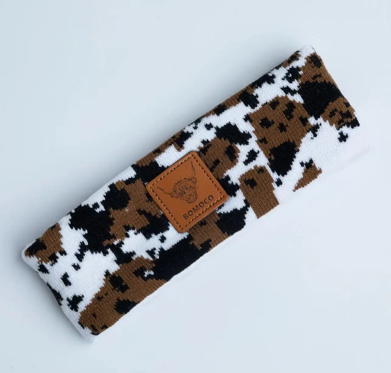 "Unisex Y2K Cow Print Headband – Soft Knit Warm Stretch Headband, Perfect for Fall & Winter, Ideal Christmas Gift for Couples"