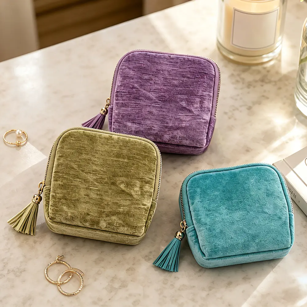 Pack of 3 Travel Jewelry Storage Bag for Women, Velvet Portable Jewelry Organizer with Tassel Zipper, Small Pouches for Bracelets Necklaces Rings Earrings, Wedding Gift