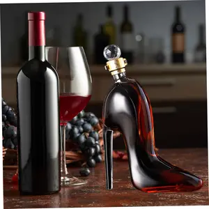 Elegant Heel Stiletto High Heels Whiskey & Wine Decanter, Unique High-Heel Design, Perfect Gift for Women, Stylish Barware