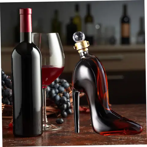 Elegant Heel Stiletto High Heels Whiskey & Wine Decanter, Glass Wine Bottle, Unique High-Heel Design, Perfect Gift for Women, Stylish Barware, Home Bar Accessories