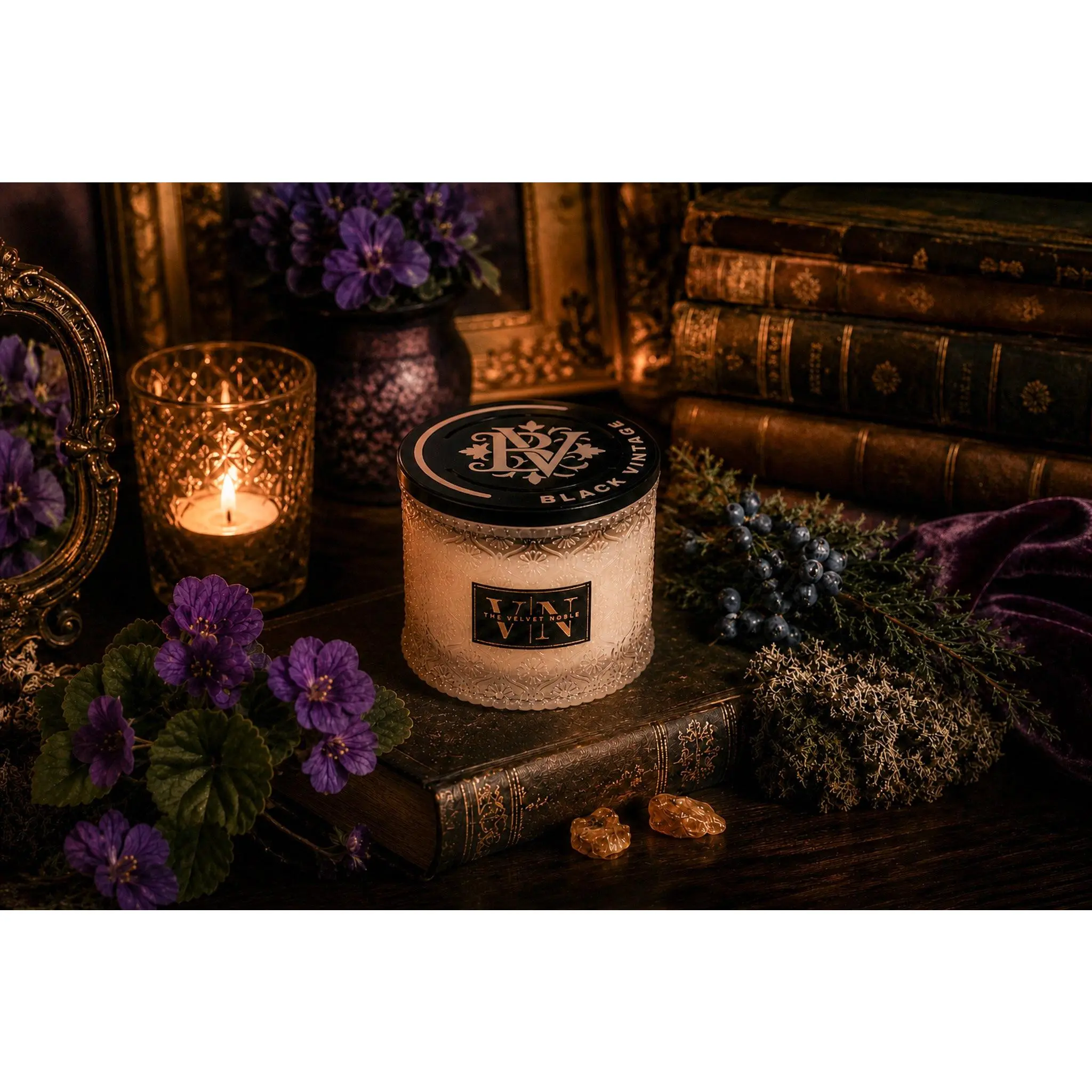 Black Vintage - 2 Wick Candle