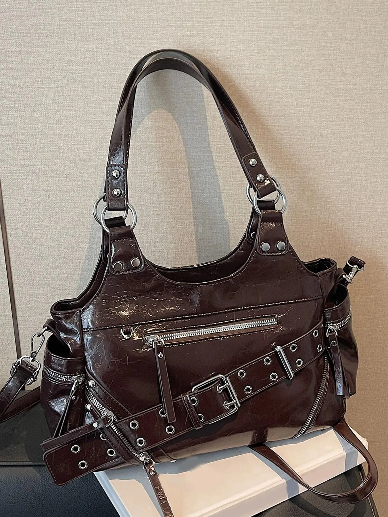 Large capacity retro shoulder bag, simple casual motorcycle style multi pocket tote bag, solid color texture daily armpit bag, suitable for shopping, commuting, parties, Crossbody Tote Bag, Cross Body Bags, Daily Commuter Bag