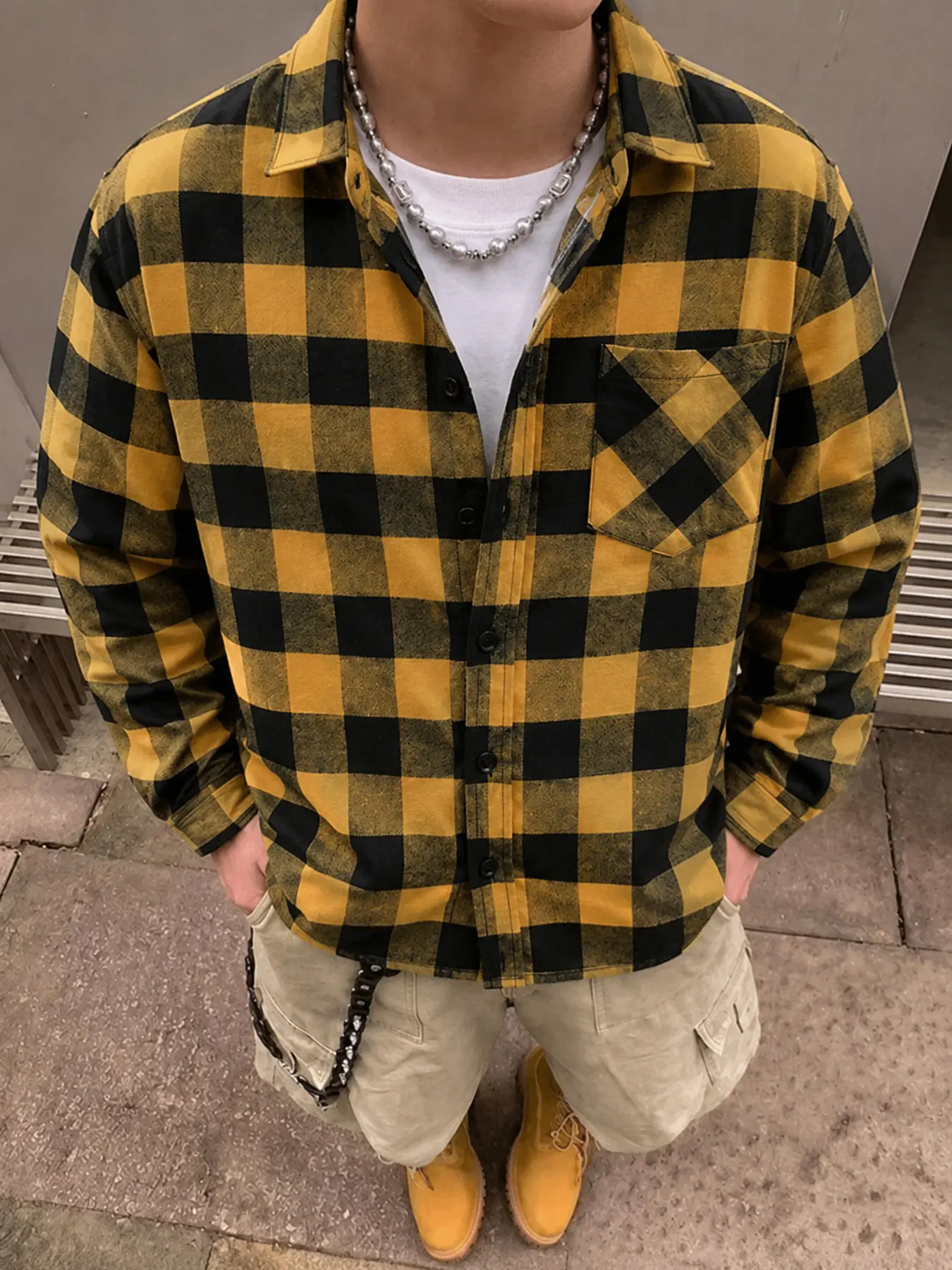 Men’s plaid long-sleeve shirt suitable for autumn layering and casual wear; loose buffalo plaid design; men’s checkered shirt, loose fit button-down, single chest pocket, adjustable cuffs; grunge outfit, workwear-inspired; for easy layering, casual layere