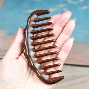 1 high-quality sandalwood wide toothed comb scalp brush, suitable for all hair types, with a smooth wooden handle, suitable for styling and daily use.